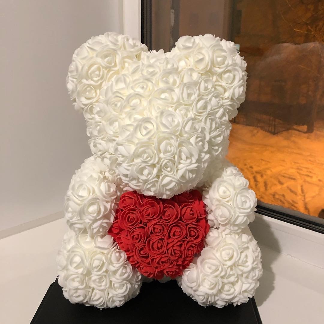 Ours en roses avec coeur 40 cm Blanc