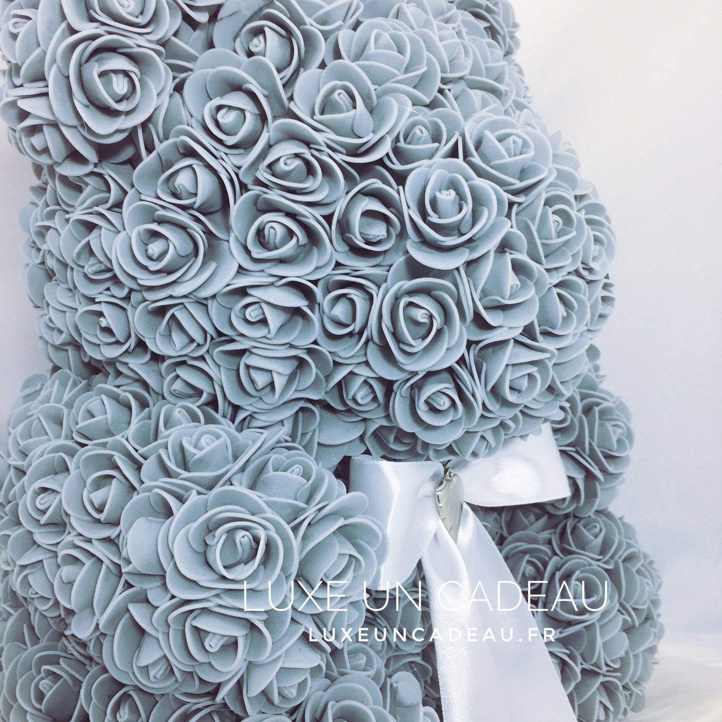 Ours en roses 40 cm Gris