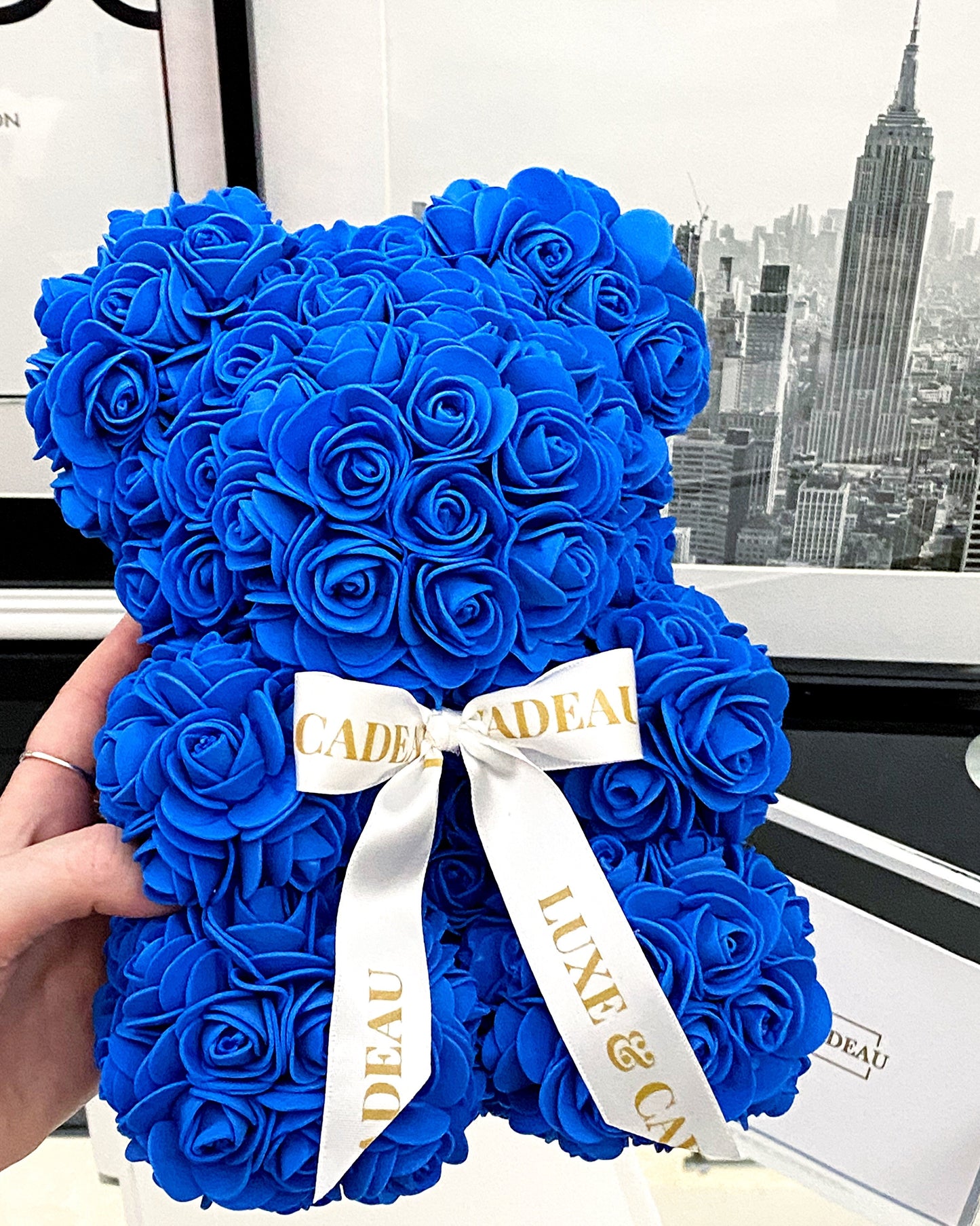 Ours en roses 25cm Bleu